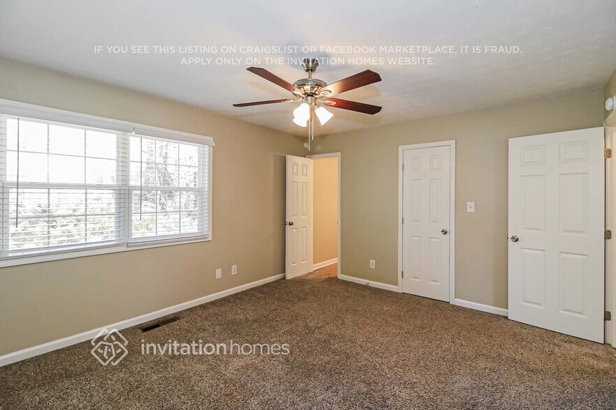 Building Photo - 2071 Hunters Cove Dr