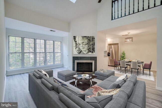 Building Photo - 3803 Green Ridge Ct