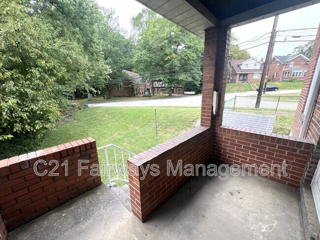 Building Photo - 453 Ohio Ave