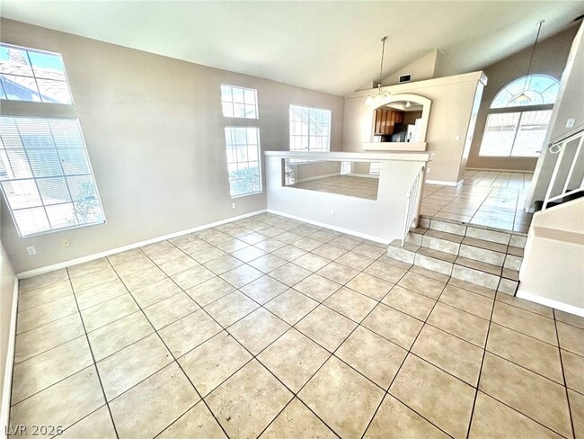 Building Photo - 2514 Quail Canyon Ave