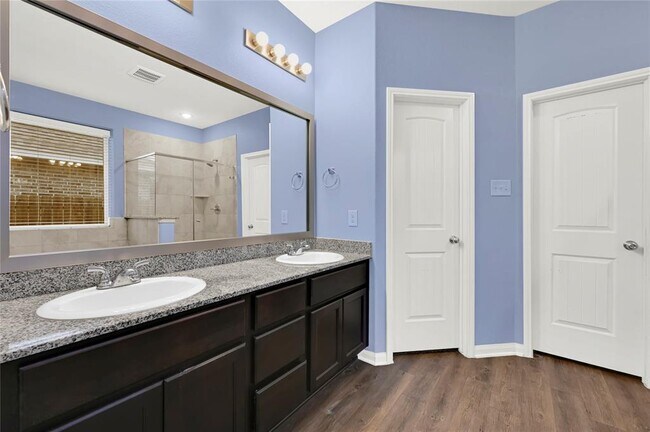 Building Photo - 2509 Holly Laurel Mnr