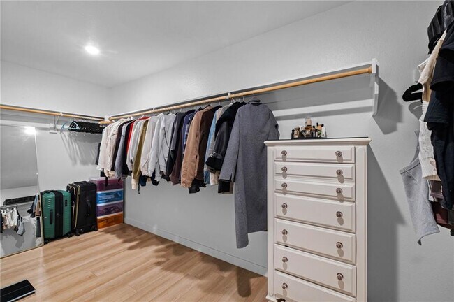 Building Photo - 2219 S 9th St