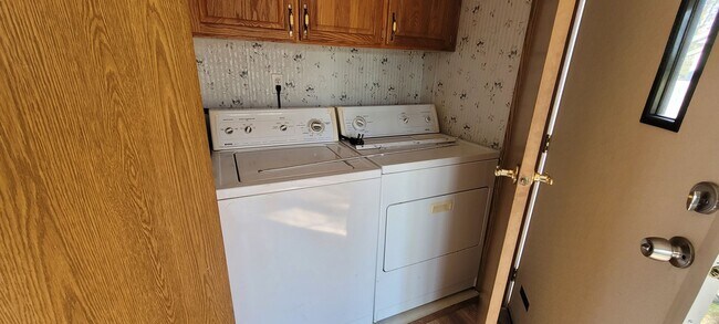 Building Photo - 3 Bedroom 2 Bath Home in Turtle River