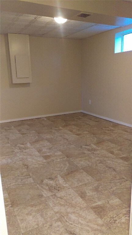 Building Photo - 18 Country Squire Ct