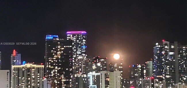 Building Photo - 900 SW 8th St