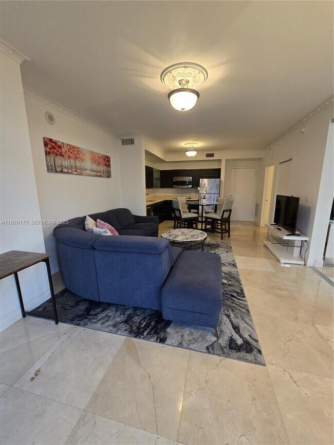 Building Photo - 90 SW 3rd St