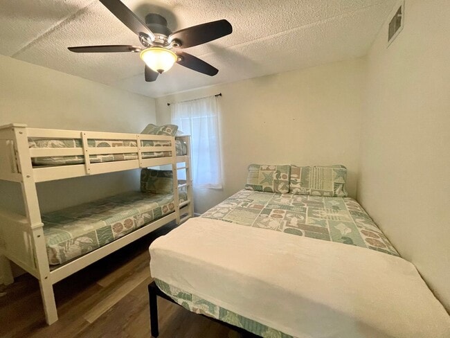 Building Photo - Furnished 2 Bed, 2 Bath Condo – Available ...