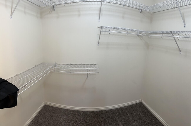 Building Photo - 2991 E 1610 S