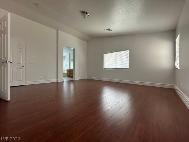 Building Photo - 9763 Waukegan Ave