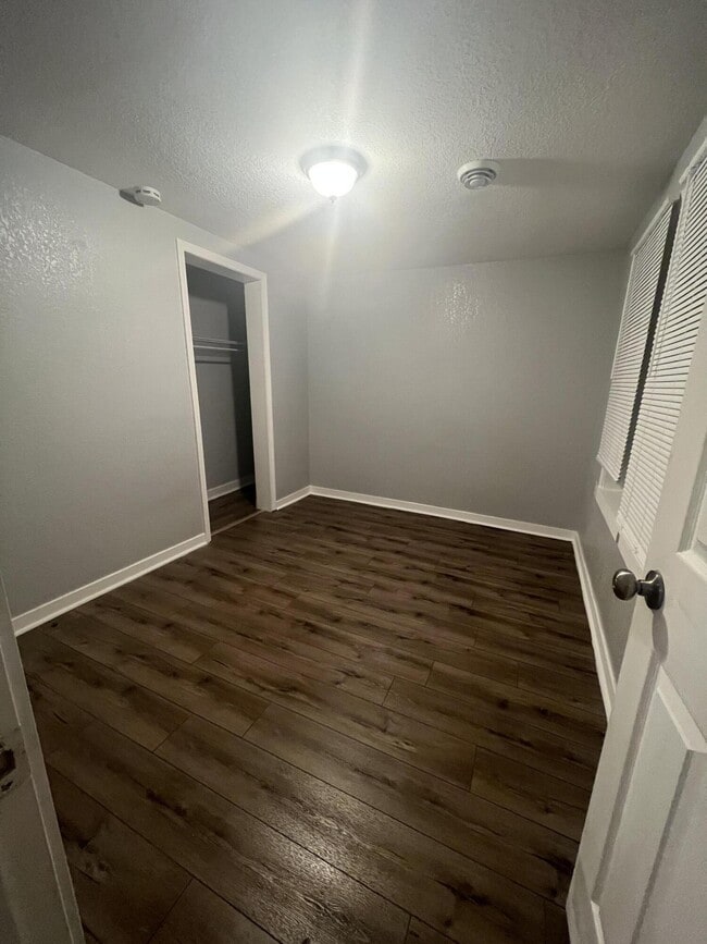 Building Photo - 117 N 60th St