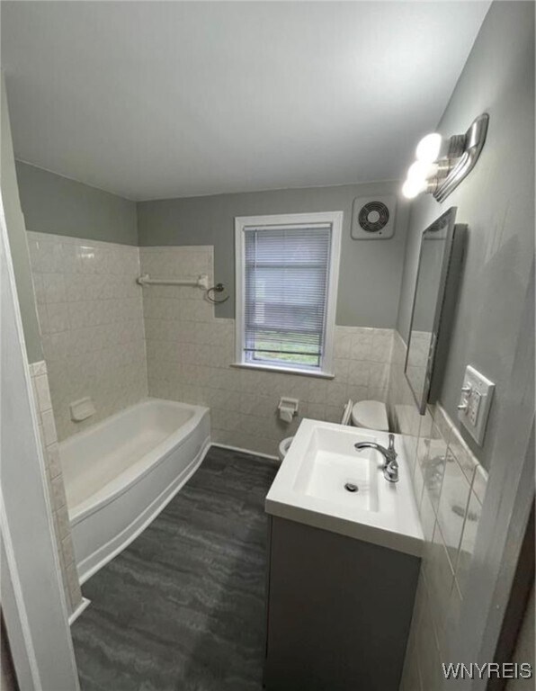 Building Photo - 45 Argyle Ave