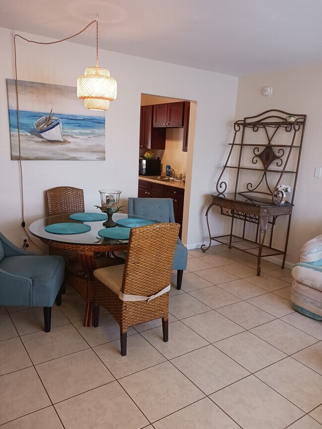 Building Photo - 21067 Meehan Ave