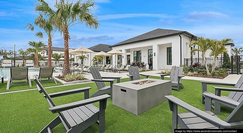 Building Photo - 4560 Dreamy Day St