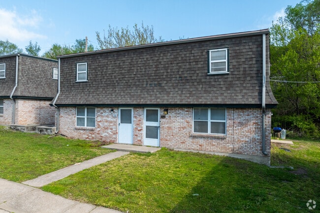 Building Photo - Grandview Park Manor