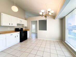 Building Photo - 3 Bedr/ 1 bath Beautiful Home in Hockley, TX