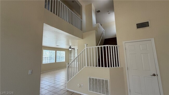 Building Photo - 8101 Yellow Daisy Ave