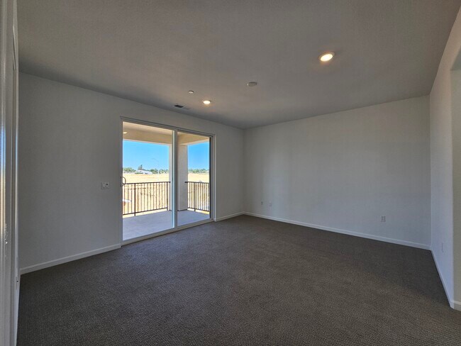 Building Photo - 7430 Chadbourne Wy