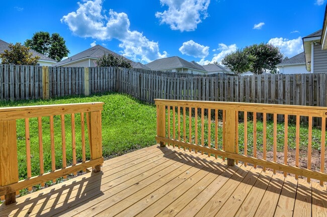 Building Photo - 409 Urial Dr