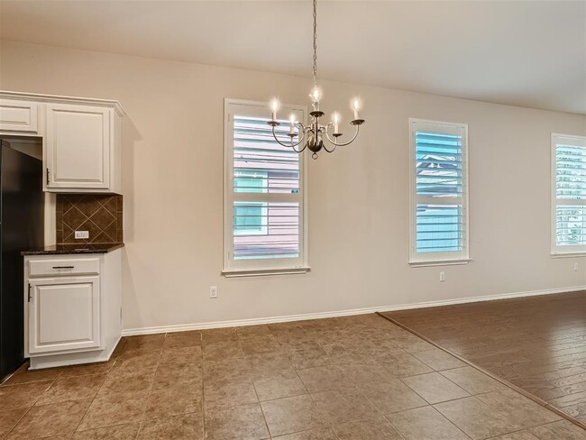 Building Photo - 819 Palo Duro Dr