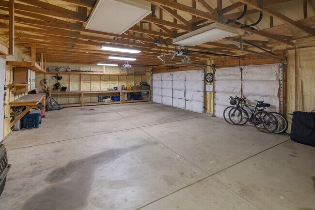 Building Photo - 3815 S Knox Ct