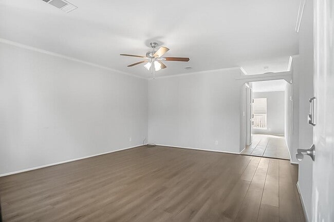 Building Photo - 10007 Summerberry Ln