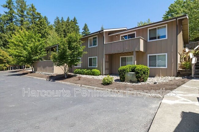 Building Photo - 45 NE Torval Canyon Rd