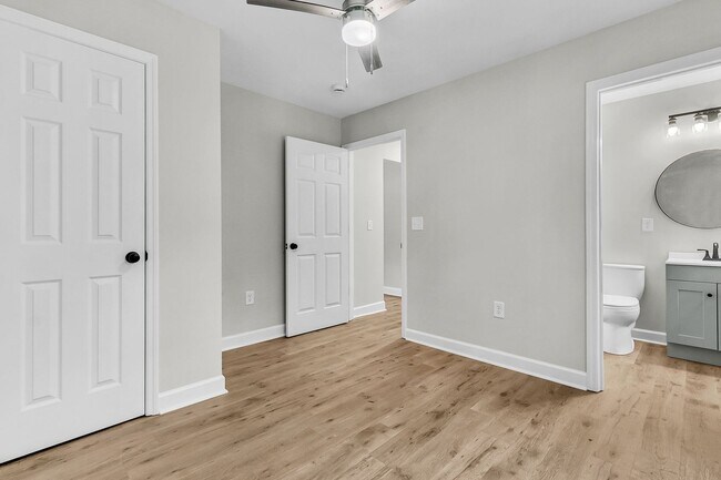 Building Photo - 30 Guerry Cir