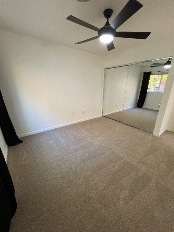 Building Photo - 17633 NW Rolling Hill Ln