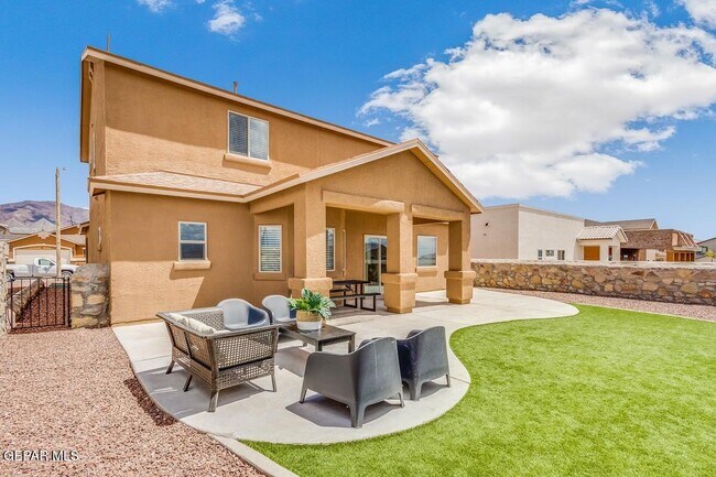 Building Photo - 7751 Enchanted Path Dr