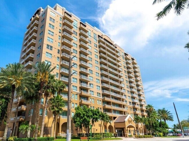 Building Photo - 2665 SW 37th Ave