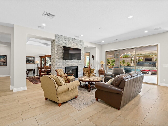 Building Photo - 53 Cantabria Coast St