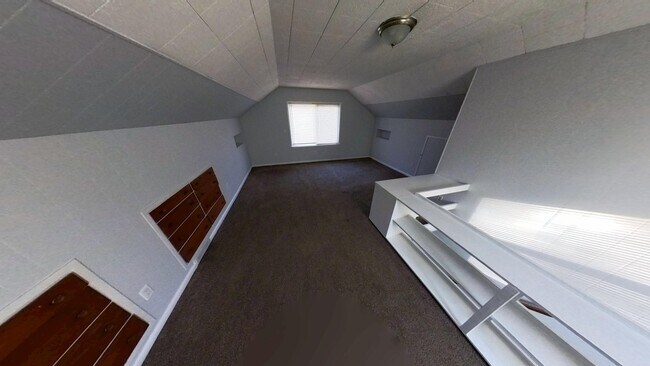 Building Photo - 11360 Mercedes