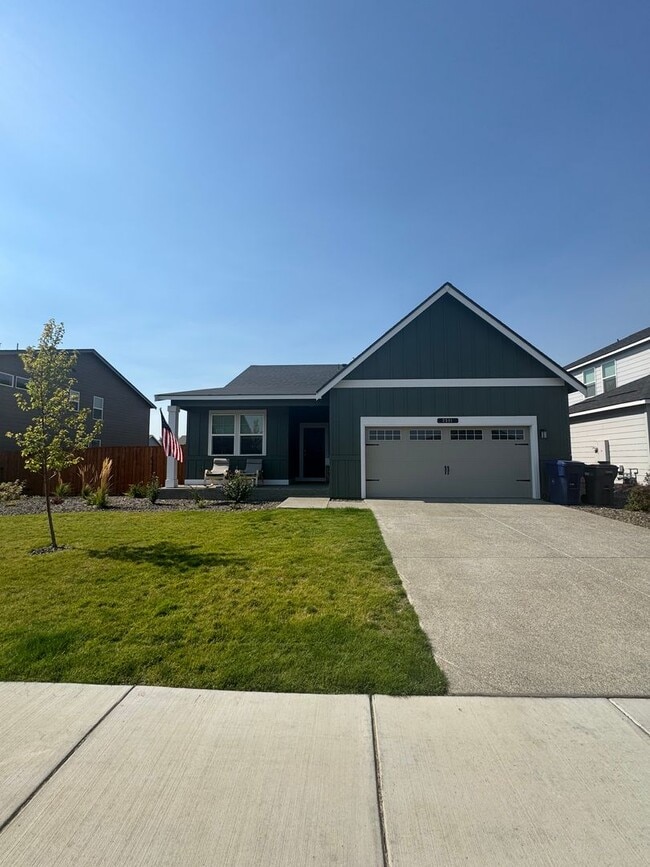 Building Photo - Immaculate Single-Story in the Ridgeview Neighborhood