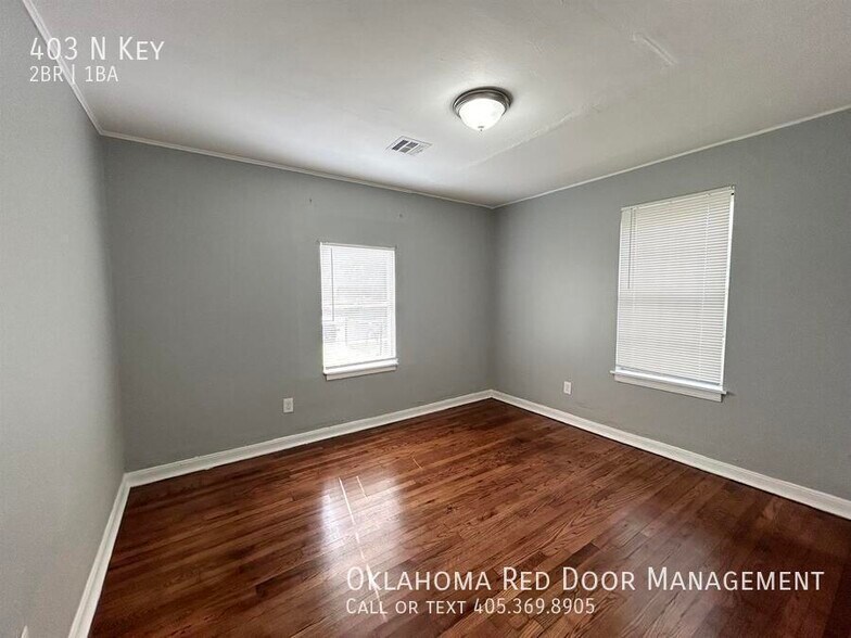 Building Photo - 403 N Key Blvd