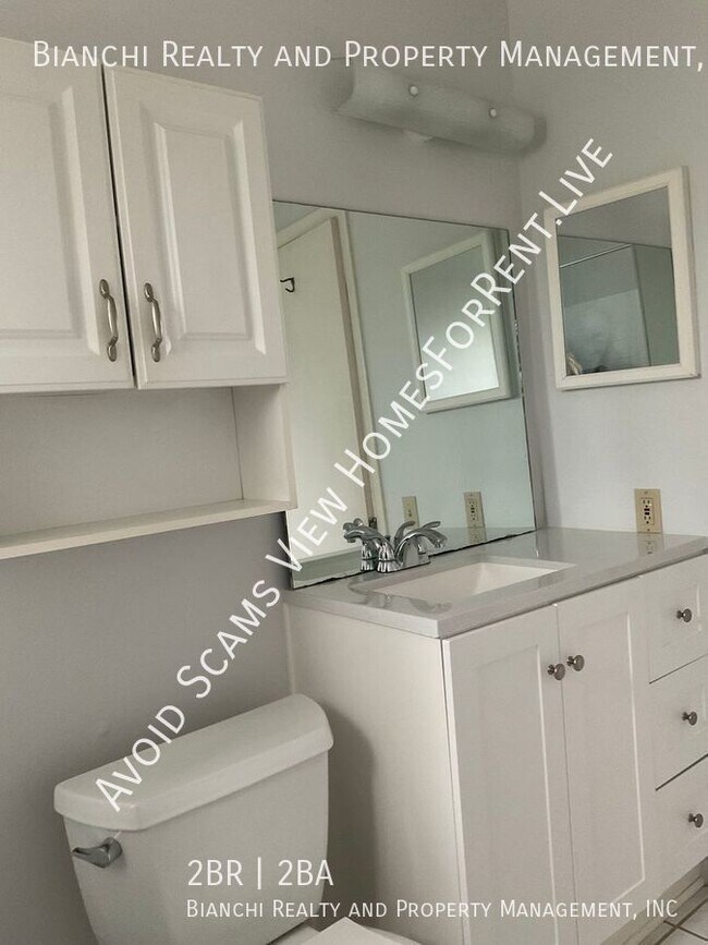 Building Photo - Discover Coastal Bliss: Your Ideal Beachsi...