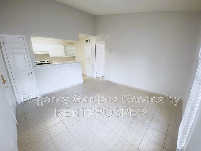 Building Photo - 4225 Thornbriar Ln