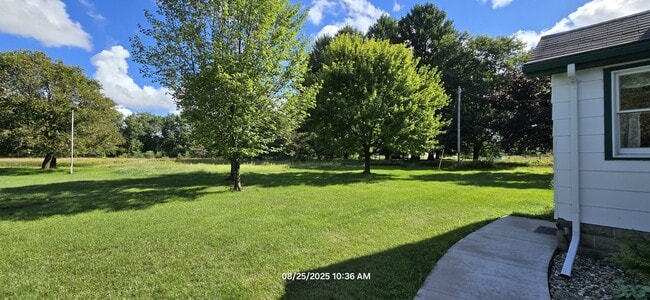 Building Photo - 4729 Carlstrom Rd