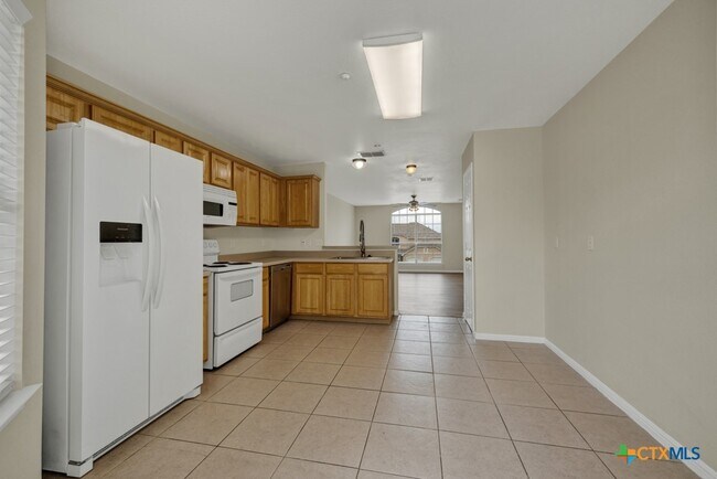 Building Photo - 3111 Douglas Fir Dr