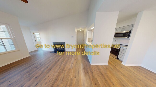 Building Photo - Donelson - Airport - Percy Preist Lake Area