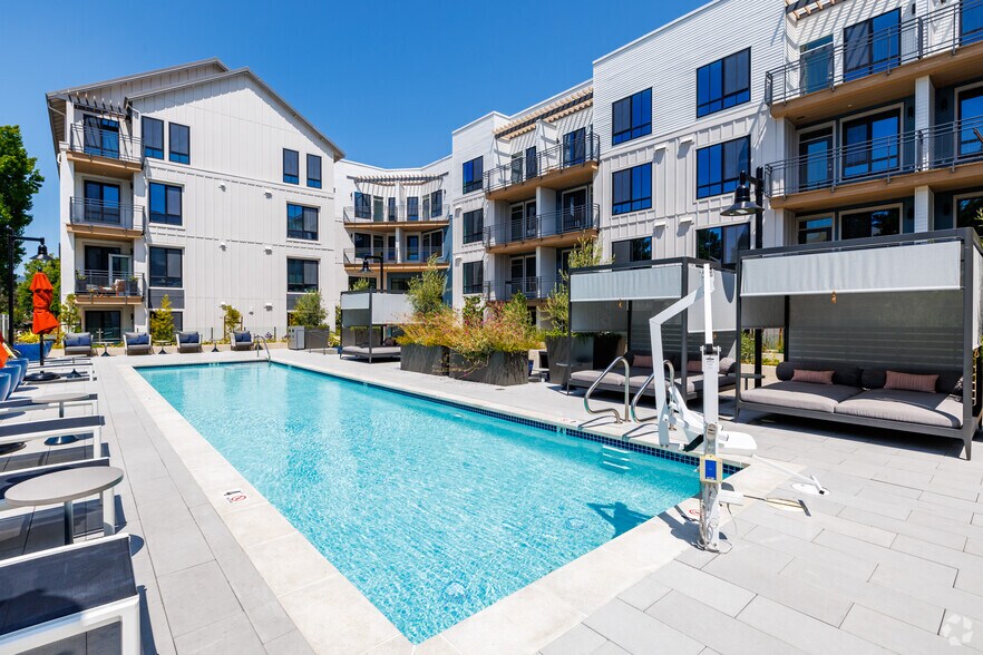 Pool - Alwell