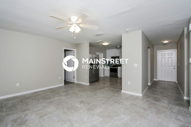 Building Photo - 3 Bedroom Pet-Friendly Home in Bradenton, FL with Main Street Renewal