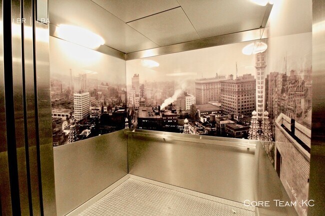 Building Photo - 1513 Walnut St