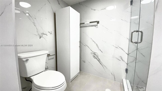 Building Photo - 1717 N Bayshore Dr