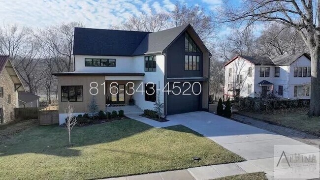 Building Photo - Fully Furnished Short or Mid Term Rental