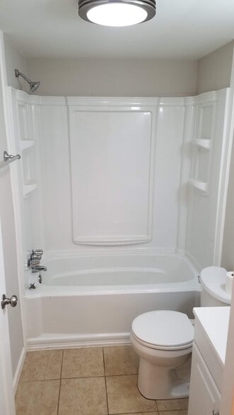 Building Photo - 22 Greeley St