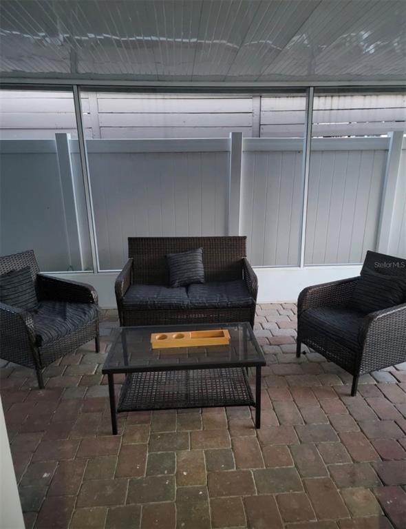 Building Photo - 2302 Rochelle Ave