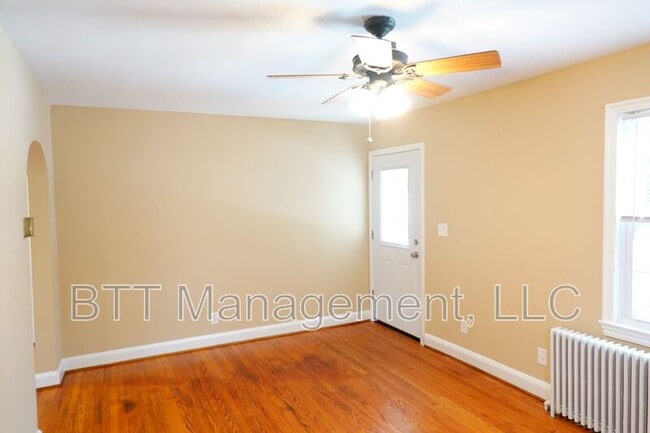 Building Photo - 8207 Garland Ave