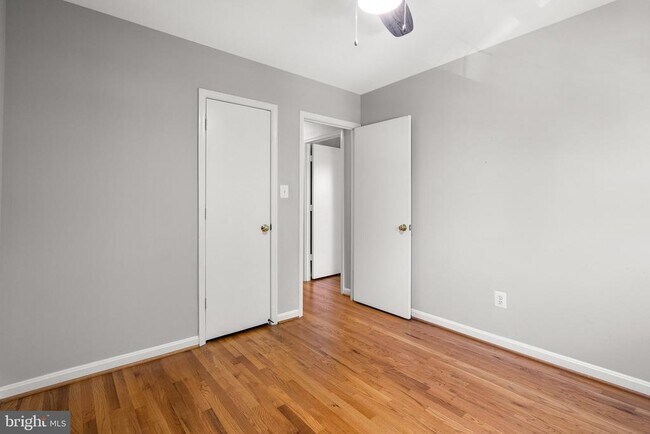 Building Photo - 3331 Spring Ln