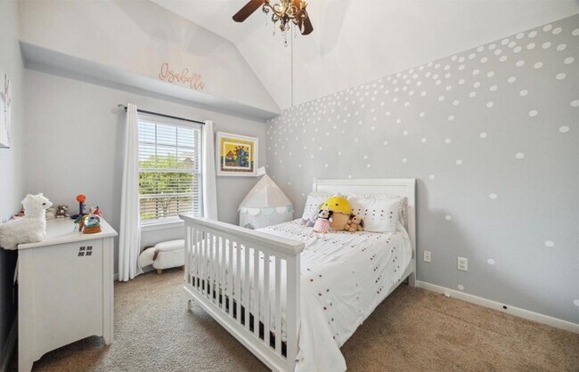 Building Photo - 86 N Victoriana Cir