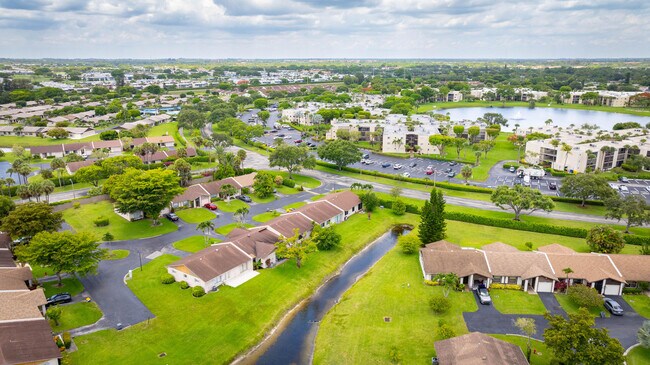 Building Photo - 5241 Breadfruit Cir